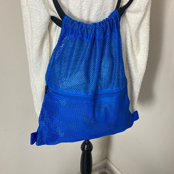 Women’s Royal Blue Net Bag Convertible Crossbody Backpack 🎒 Sachel Bag - Picture 2 of 4